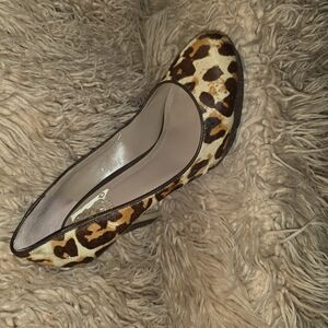 Vince Camuto Brown Heels with Sleek Design